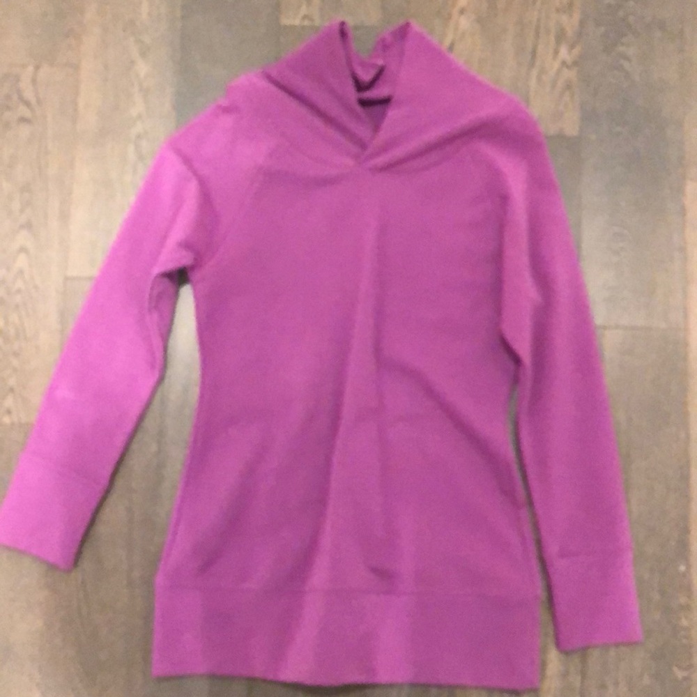 Zobha yoga top, long- sleeved, size M